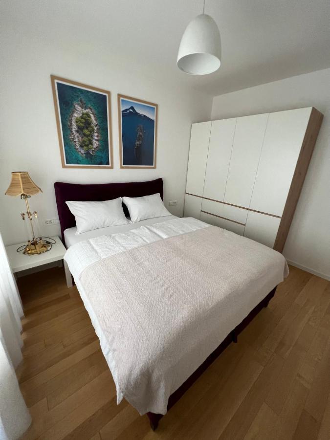 New Loris Apartman Zára Kültér fotó